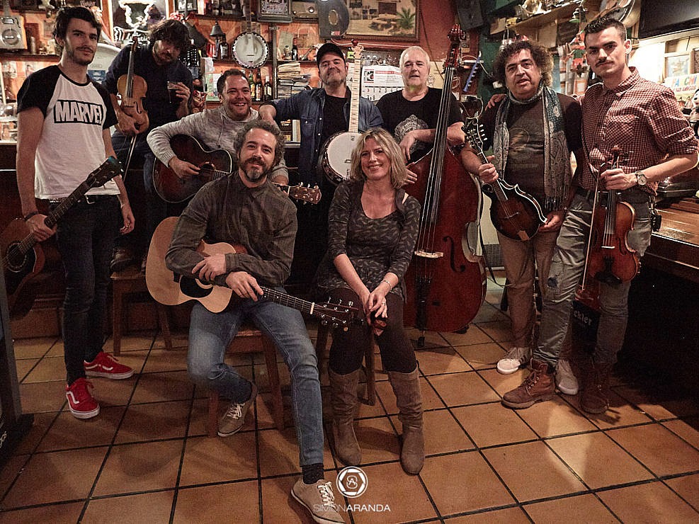 The Bluegrass Lions en Vinos Chueca